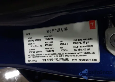 2018 Tesla Model 3 Long Range/Performance из США, поврежденный, VIN 5YJ3E1EB2JF090155